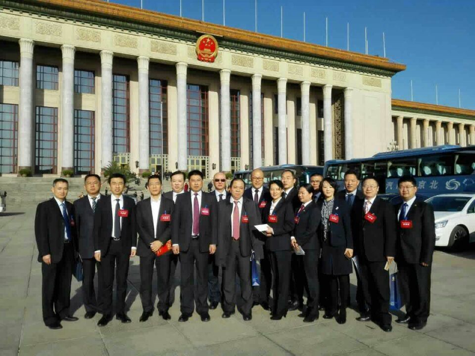 第二排右三为我校94级校友邓勇(四川善嘉律师事务所主任)